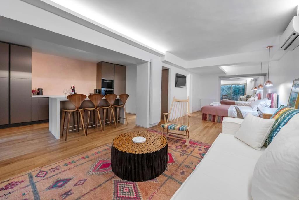 Apartment Luxury With Garden, Us Embassy